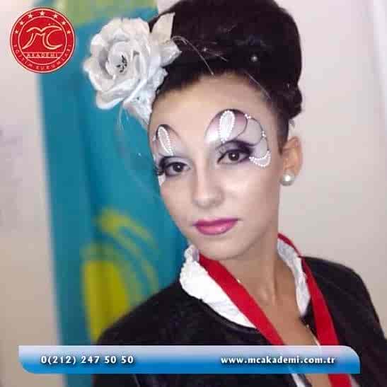 FANTASTİK MAKYAJ EĞİTİMİ